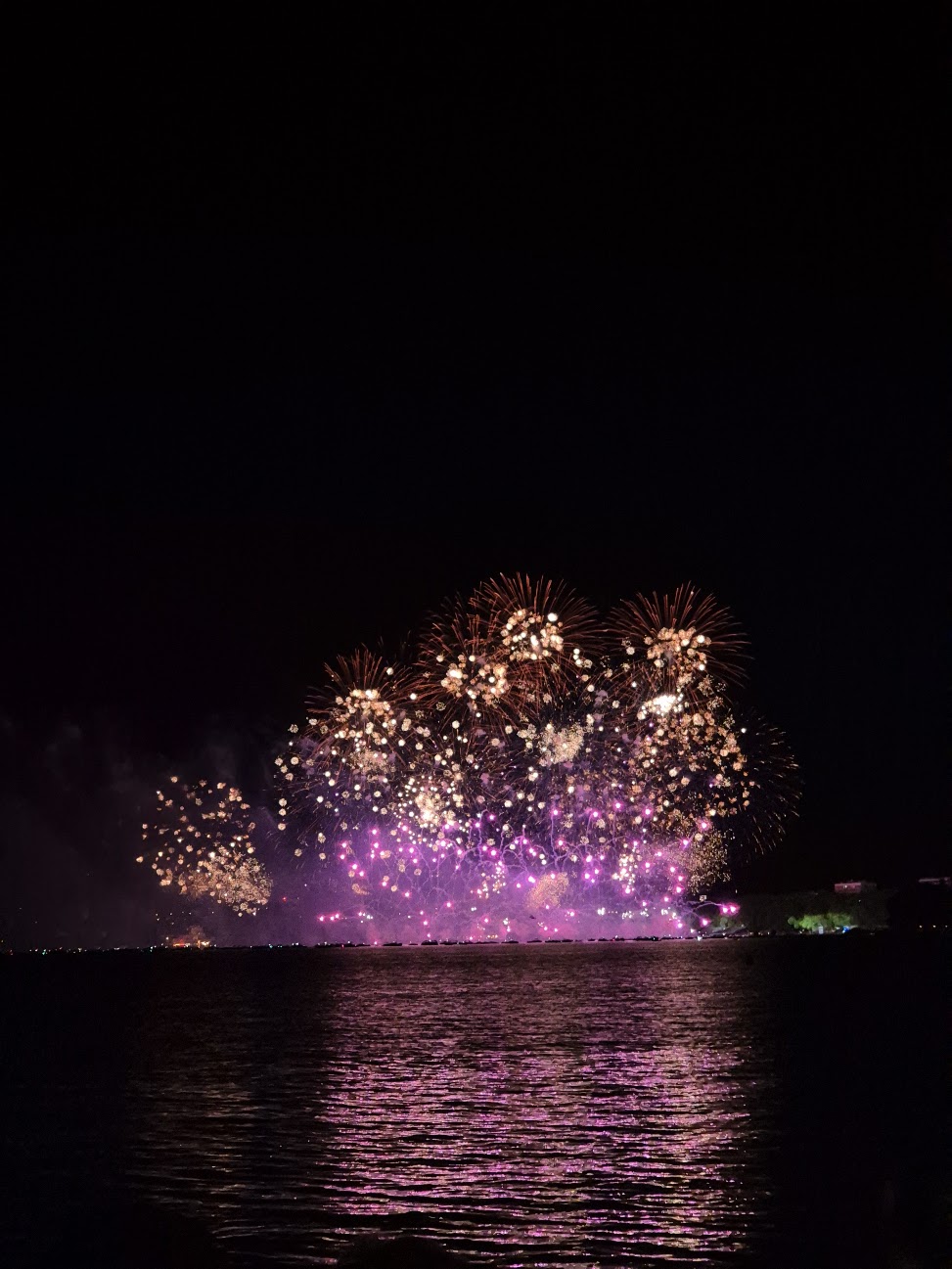 Fête du Lac d’Annecy : préparer sa soirée pour le feu d’artifice géant